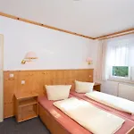 Sportpark Rabenberg 3*