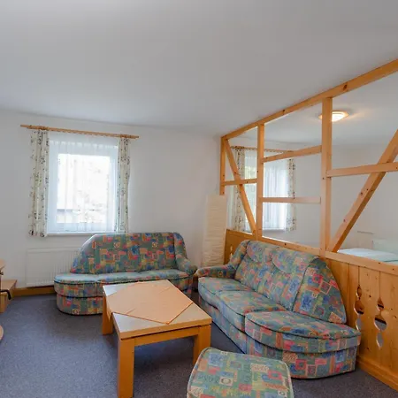 乌鸦山运动公园酒店 酒店