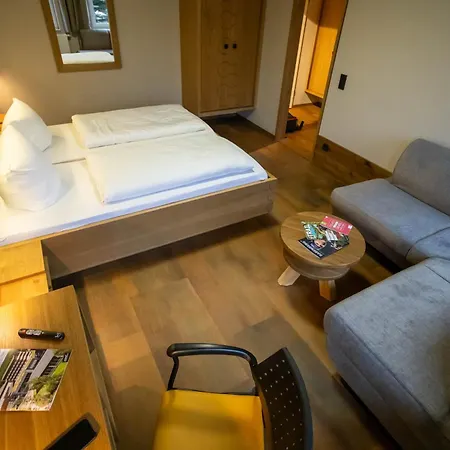 ホテル Sportpark Rabenberg 3*
